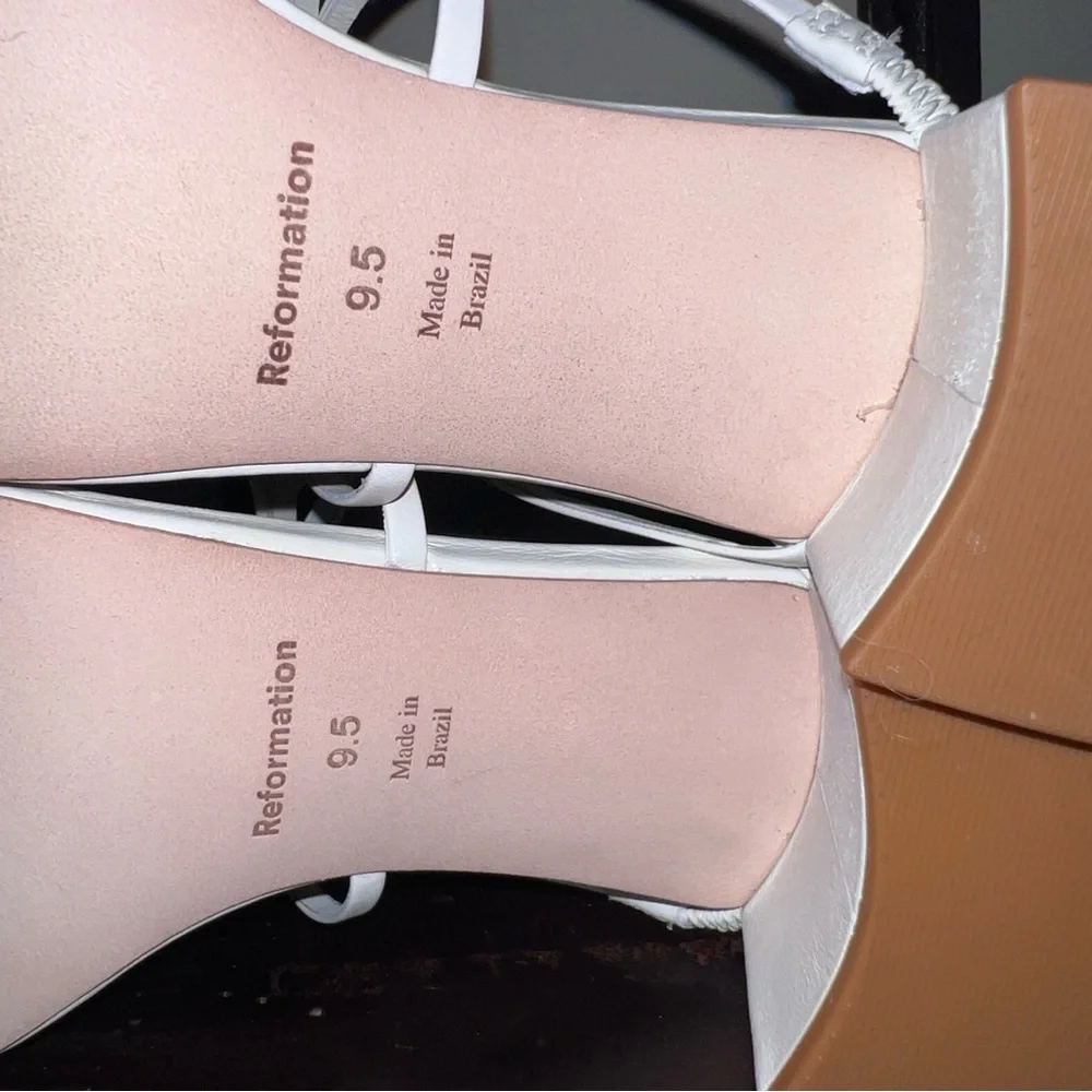 Reformation Elodie Heels - Picture 6 of 9